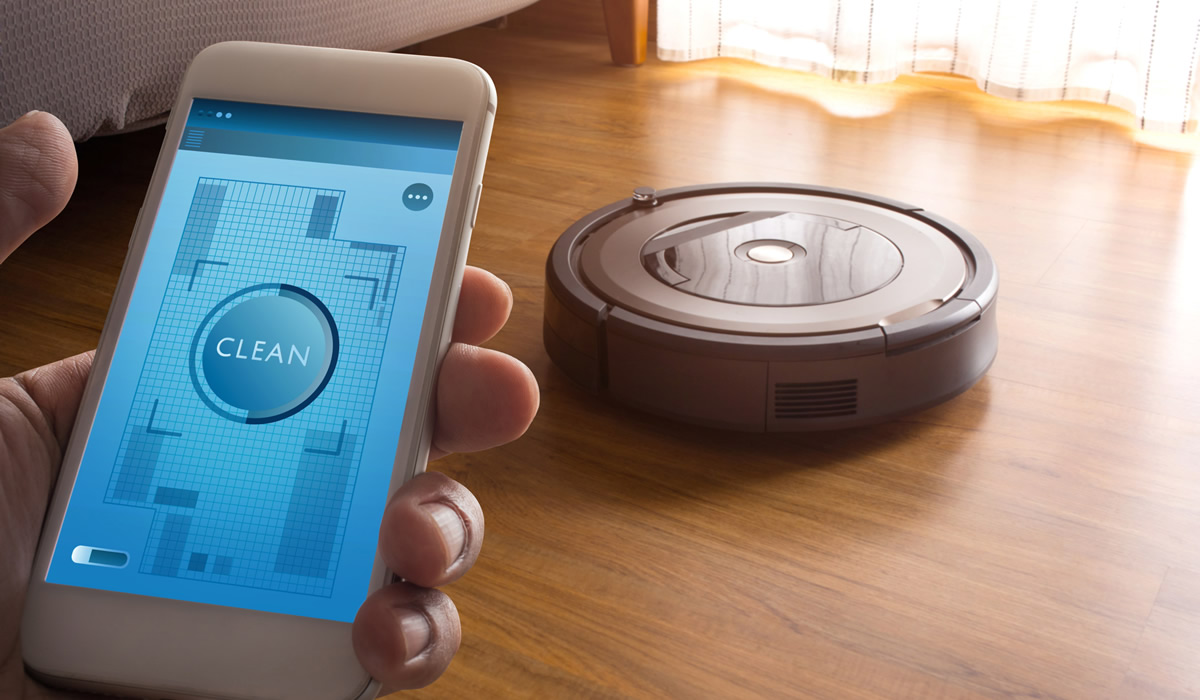 robot-aspirapolvere-intelligente-roomba-AdobeStock_232024913