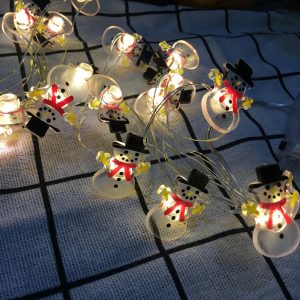 Pupazzo di neve con cappello nero da 2 m 20 LED Modello Batteria Alimentato Rame Luce a filo per feste natalizie