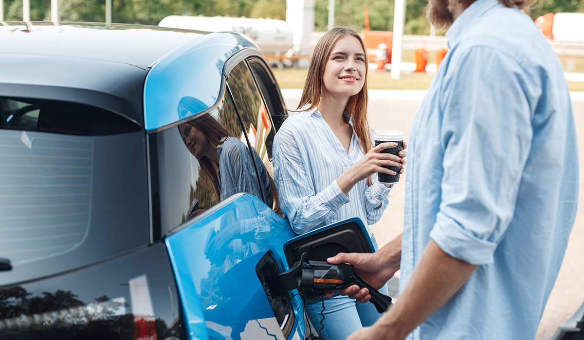 Organizzare un lungo viaggio in auto elettrica