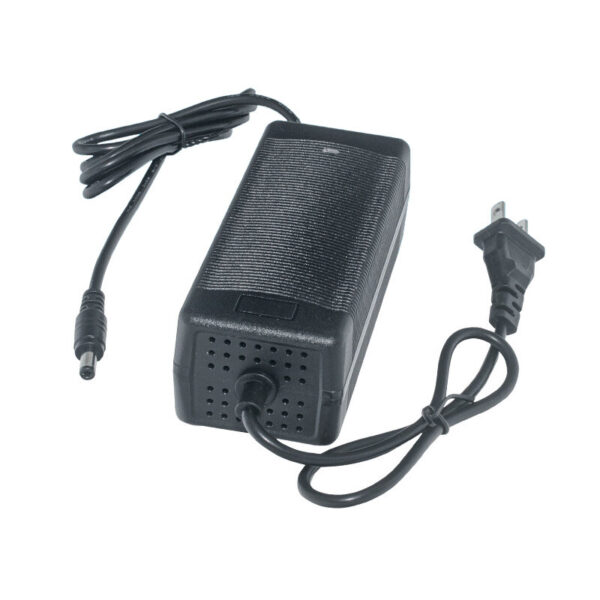 56.4V 1.5A Bici elettrica Scooter elettrico Litio Batteria Caricabatterie per 13S 48V Litio Batteria Caricabatterie DC5.